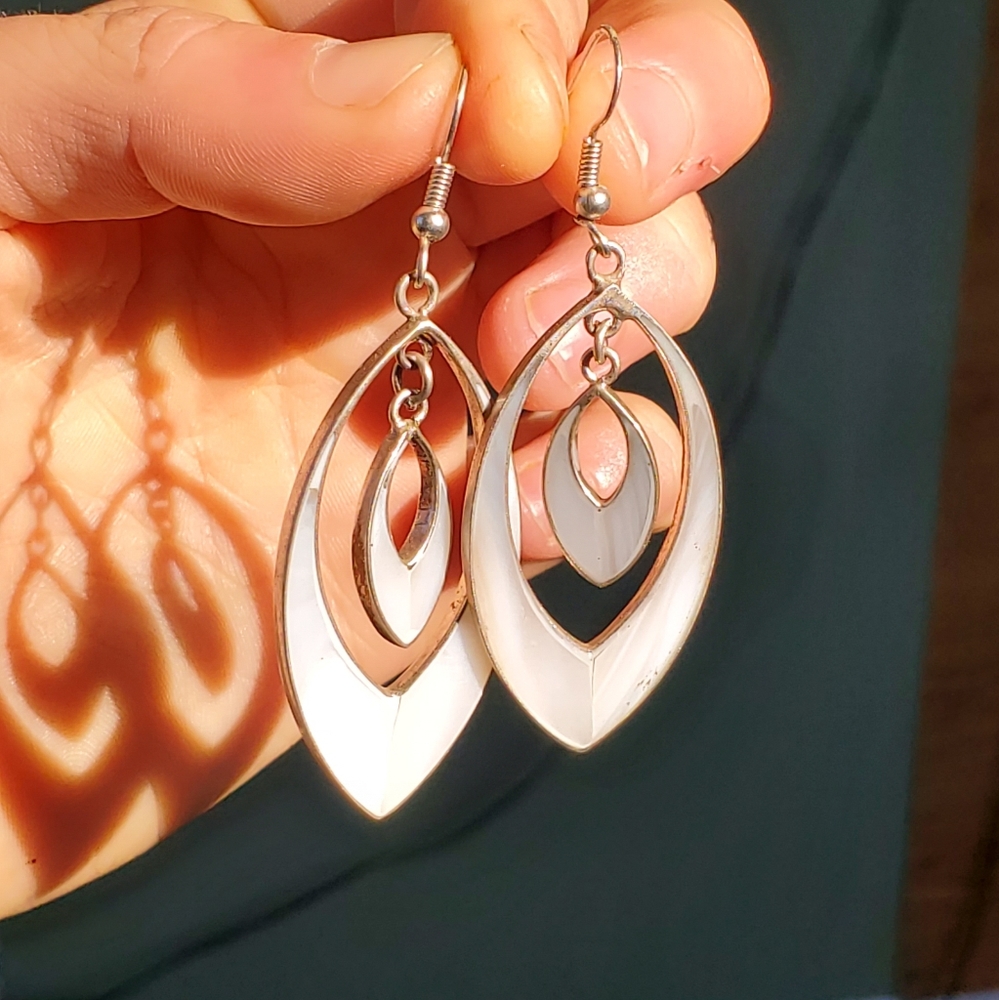 Elegant mother of pearl dangle earrings